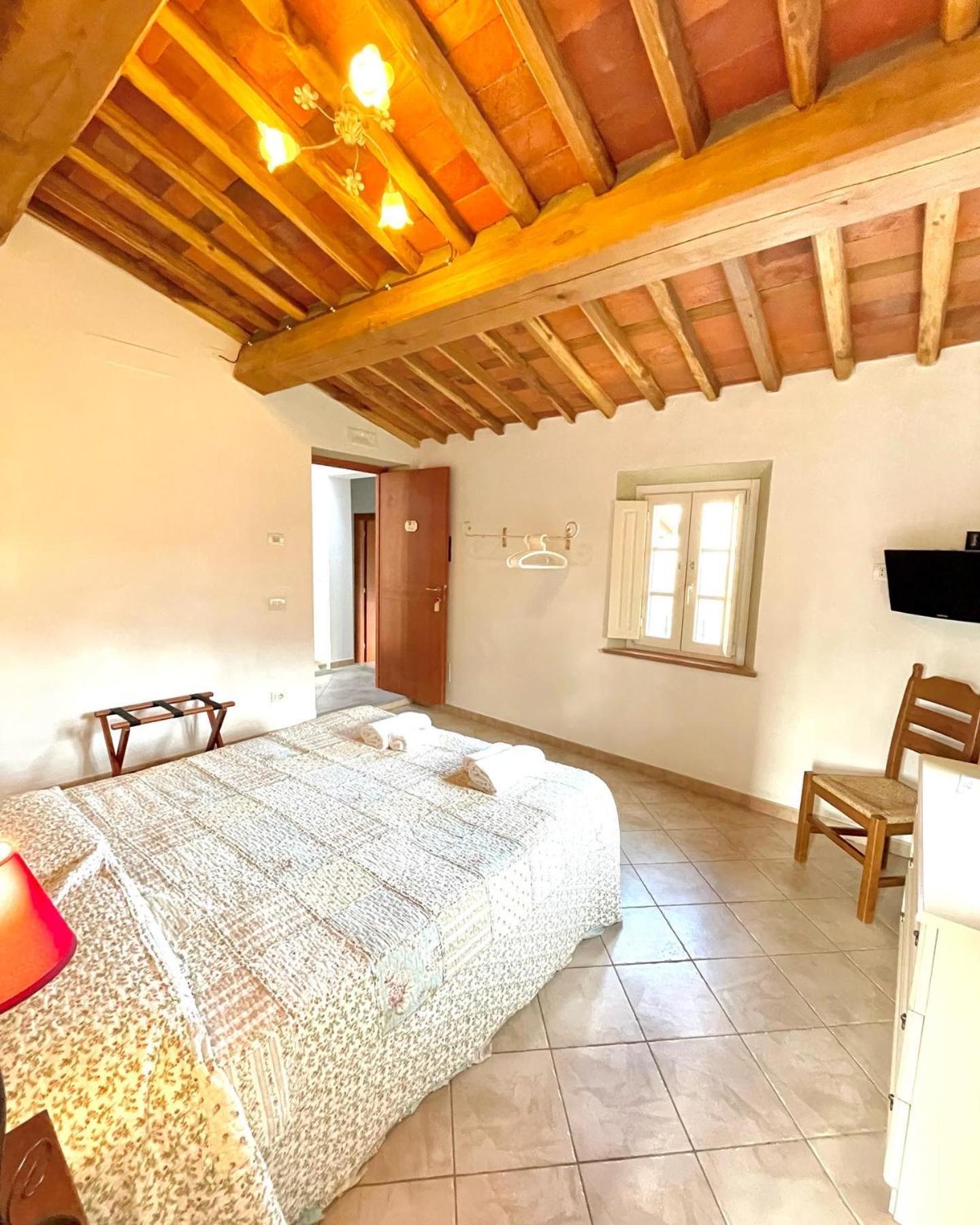 B&B Alloro Капанари Екстериор снимка