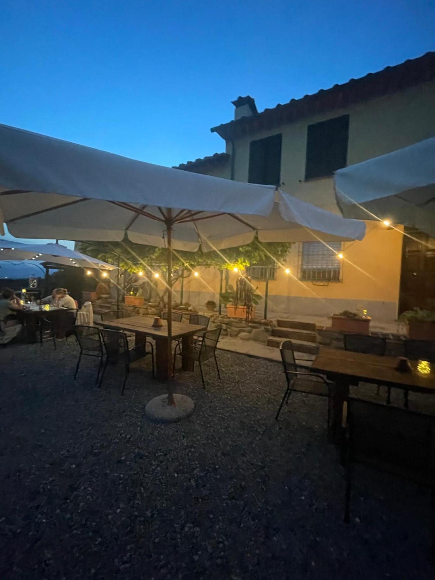 B&B Alloro Капанари Екстериор снимка