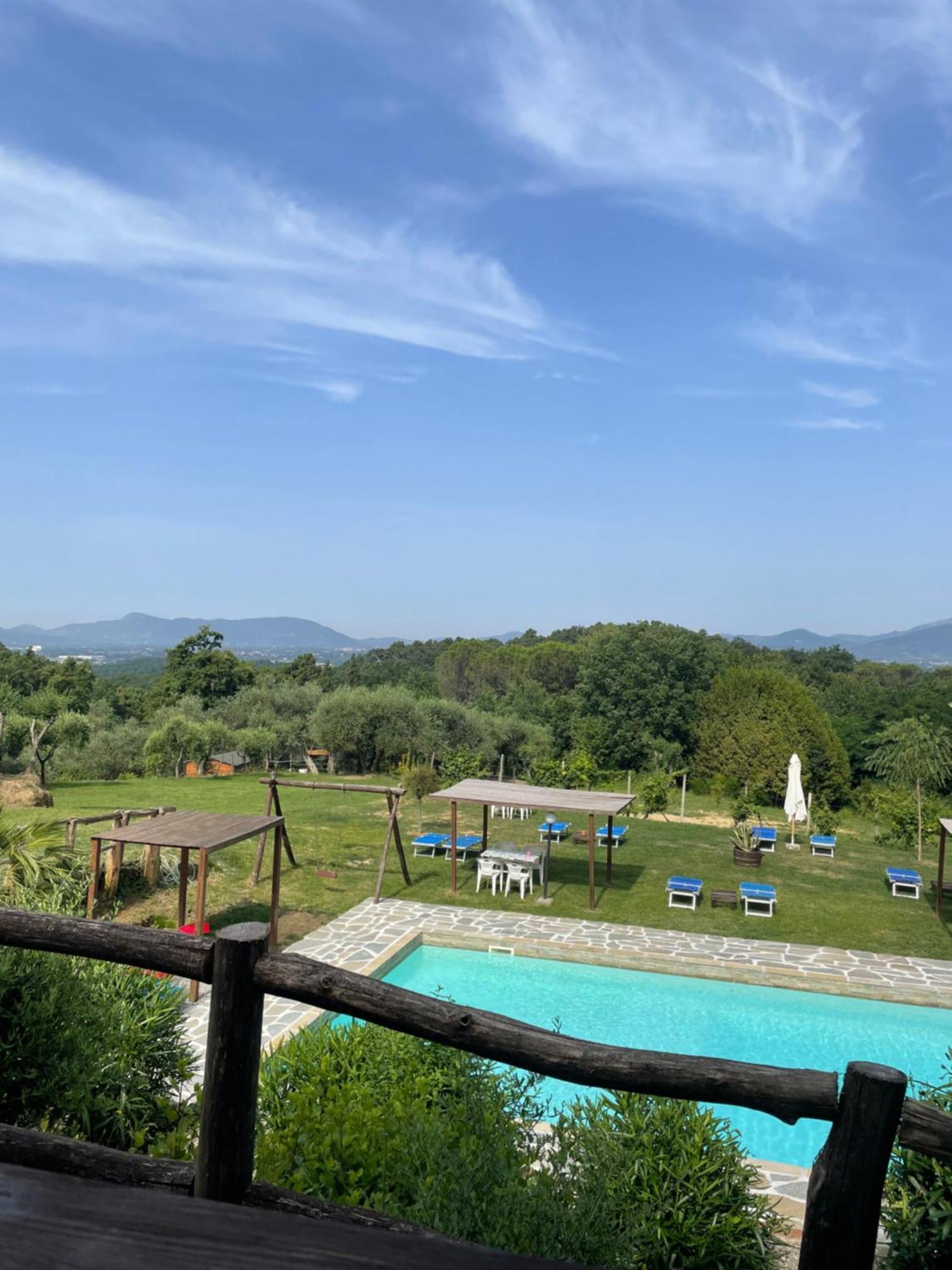 B&B Alloro Капанари Екстериор снимка